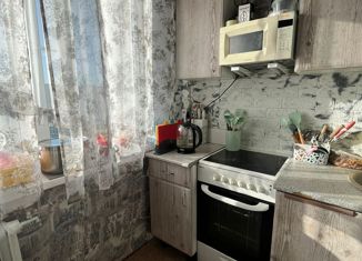 Продажа 4-ком. квартиры, 60 м2, Уссурийск, Ленинградская улица, 53А