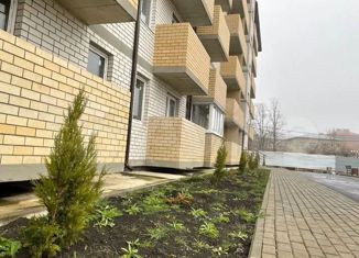 2-ком. квартира на продажу, 65 м2, посёлок городского типа Энем, улица Перова, 83к1