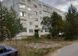 Продаю двухкомнатную квартиру, 51 м2, поселок городского типа Старая Вичуга, Советская улица, 12