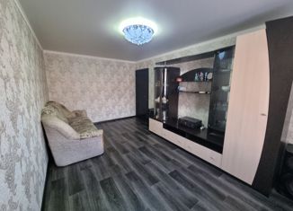 Продажа 2-комнатной квартиры, 44 м2, Астрахань, улица Куликова, 48