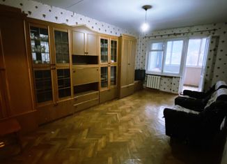 Трехкомнатная квартира в аренду, 63 м2, Краснодарский край, улица Судоремонтников, 60