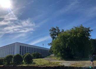 Продаю 1-ком. квартиру, 13 м2, Первоуральск, проспект Ильича, 3/2