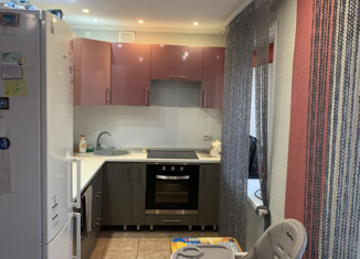 Трехкомнатная квартира на продажу, 62 м2, Гурьевск, улица 30 лет Победы, 38