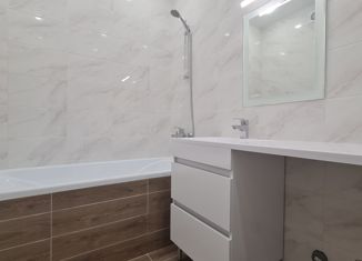 Продается 1-ком. квартира, 29.5 м2, посёлок Марьино, улица Харлампиева, 42