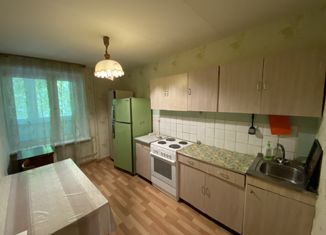 Продам 1-ком. квартиру, 35 м2, Москва, Бульвар Рокоссовского, Наримановская улица, 22к3