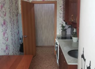 Продаю двухкомнатную квартиру, 48 м2, Горняк, улица Некрасова, 47