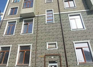 Двухкомнатная квартира на продажу, 50 м2, Кабардино-Балкариия, улица Головко, 200