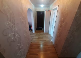 Продаю трехкомнатную квартиру, 58.4 м2, поселок городского типа Благовещенка, Колхозный переулок, 126