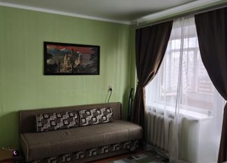 Продаю 1-комнатную квартиру, 30.6 м2, Шебекино, улица Свободы, 33