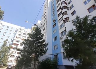 Продам 2-ком. квартиру, 58 м2, Самарская область, Демократическая улица, 4