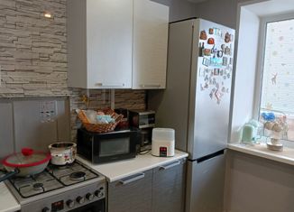 Однокомнатная квартира на продажу, 39 м2, Саров, улица Силкина, 32