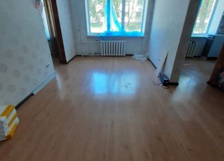 Продаю трехкомнатную квартиру, 41.7 м2, Дальнегорск, улица Горького, 46