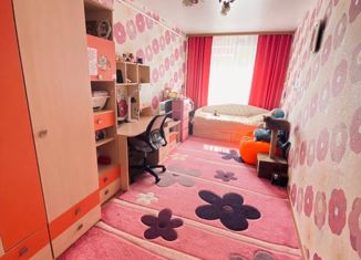 Продаю 2-комнатную квартиру, 42 м2, посёлок совхоза Воронежский, Воронежская улица, 23