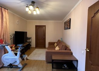Продажа трехкомнатной квартиры, 64 м2, Москва, Кронштадтский бульвар, 43к3, станция Коптево