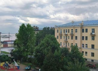 Продам трехкомнатную квартиру, 67 м2, Кронштадт, улица Аммермана, 2
