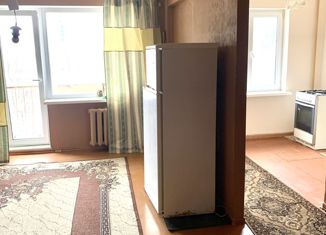 Продаю 1-комнатную квартиру, 30.8 м2, Череповец, Устюженская улица, 22