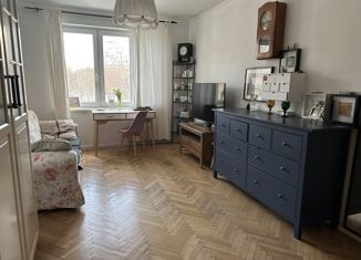 Продаю 3-ком. квартиру, 58.8 м2, Москва, Кленовый бульвар, 22, метро Кленовый бульвар