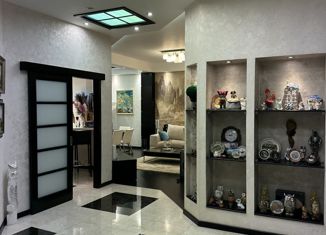 3-комнатная квартира на продажу, 150 м2, Москва, Ярцевская улица, 27к1, метро Молодёжная