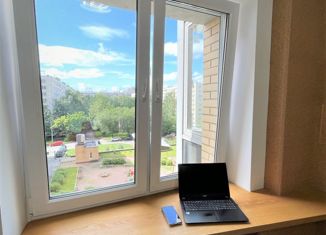 2-комнатная квартира на продажу, 54.9 м2, Санкт-Петербург, проспект Большевиков, 11к2, метро Улица Дыбенко