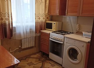 Сдам 1-комнатную квартиру, 30 м2, Иркутск, улица Авиастроителей, 2, Ленинский округ