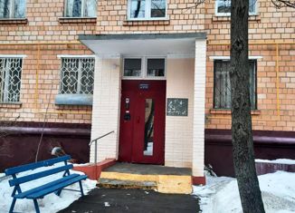 Продажа 3-комнатной квартиры, 55.5 м2, Москва, улица Маршала Неделина, 32к1, улица Маршала Неделина