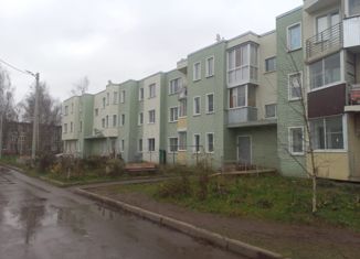 Продам 2-комнатную квартиру, 50 м2, Кимры, проезд Титова, 13Ак2