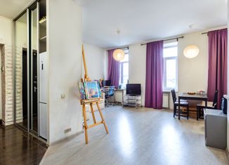 Продается 2-комнатная квартира, 53.1 м2, Санкт-Петербург, Гангутская улица, 14, метро Гостиный двор