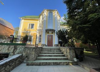 Продаю дом, 550 м2, деревня Агафониха, улица Кунья Роща, 6