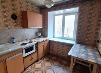 Однокомнатная квартира на продажу, 29.8 м2, Кемеровская область, улица 50 лет Октября, 31