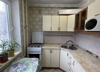 Продается однокомнатная квартира, 30 м2, Саратовская область, улица Колотилова, 58