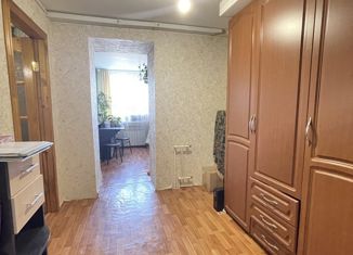 Продается комната, 24.3 м2, поселок городского типа Кугеси, Советская улица, 62А