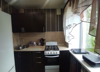 Продажа трехкомнатной квартиры, 59.6 м2, Самарская область, микрорайон В-1, 14
