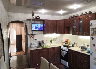 2-ком. квартира на продажу, 48.9 м2, поселок городского типа Промышленная, Цветочная улица, 20