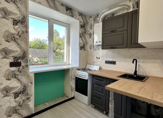 Продается двухкомнатная квартира, 46 м2, Верещагино, улица Ленина, 53