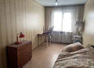 Продам трехкомнатную квартиру, 55 м2, Фролово, Революционная улица, 22