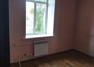 Продается 2-ком. квартира, 43.2 м2, Карабаново, улица Мира, 6