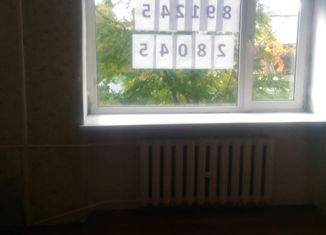 Сдаю в аренду 2-ком. квартиру, 33 м2, Уржум, улица Заболоцкого, 2