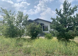 Продаю дом, 130 м2, посёлок Новосадовый, Лучистая улица, 22