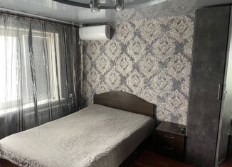 Продажа 3-ком. квартиры, 58 м2, село Михайловка, 2-й квартал, 3