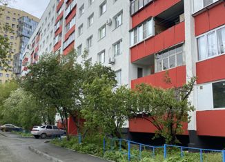 Продается трехкомнатная квартира, 73 м2, Челябинск, Комсомольский проспект, 37, Курчатовский район