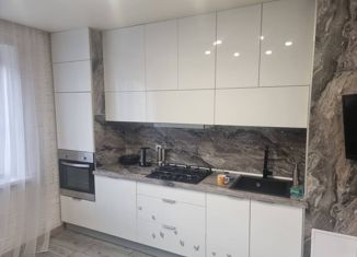 Продам 3-комнатную квартиру, 66.5 м2, Кохма, Владимирская улица, 31