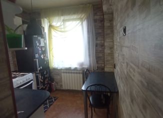 Продается 4-комнатная квартира, 58.8 м2, Заринск, улица Металлургов, 7/1