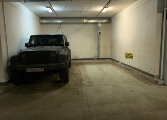 Сдается в аренду машиноместо, 14 м2, Москва, улица Маршала Катукова, 24к5, район Строгино