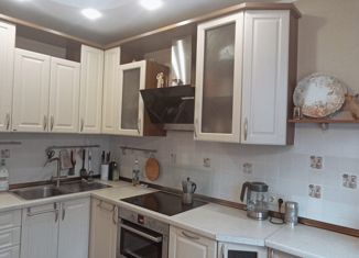 Продажа 3-ком. квартиры, 69.5 м2, Москва, Университетский проспект, 21к2, метро Ломоносовский проспект