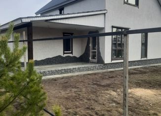 Продаю дом, 170 м2, село Лесниково