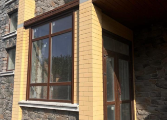 Продажа дома, 190 м2, Армавир, площадь Ленина