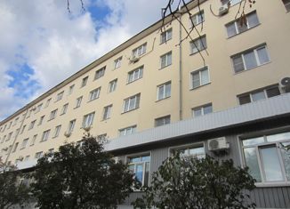 Продаю 4-комнатную квартиру, 62 м2, Липецкая область, Советская улица, 26