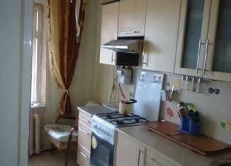 3-комнатная квартира на продажу, 59.5 м2, деревня Карпово, микрорайон Молодёжный, 9