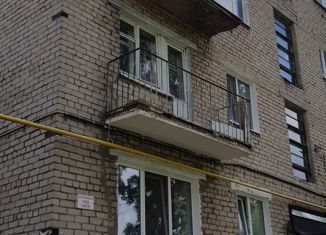 Продажа 1-комнатной квартиры, 30.9 м2, Соликамск, улица Розы Люксембург, 14