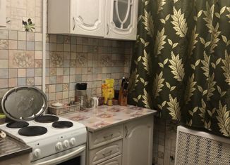 Продаю двухкомнатную квартиру, 44.1 м2, Среднеуральск, улица Парижской Коммуны, 15